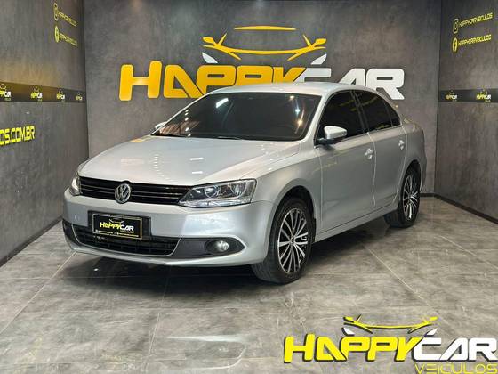 VOLKSWAGEN JETTA 2.0 TSI HIGHLINE 200CV GASOLINA 4P TIPTRONIC